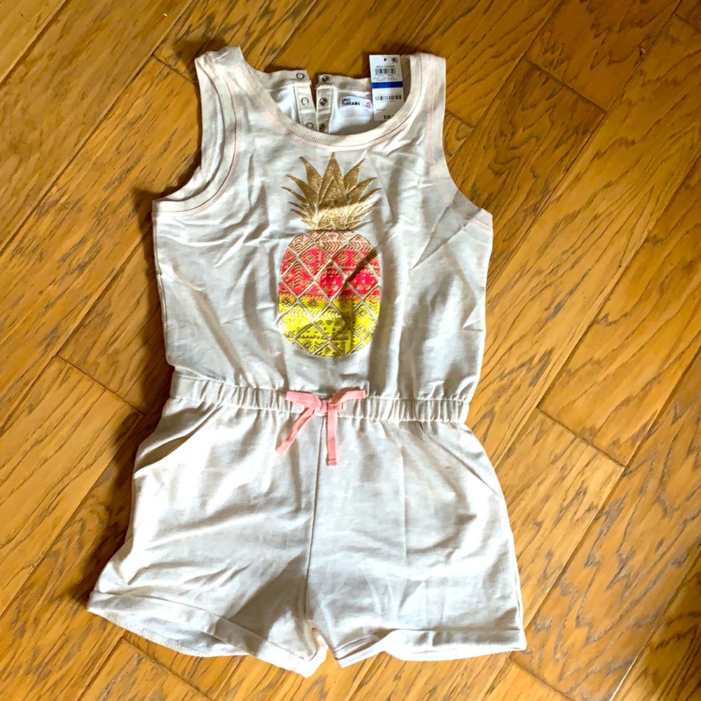 One-piece outfit